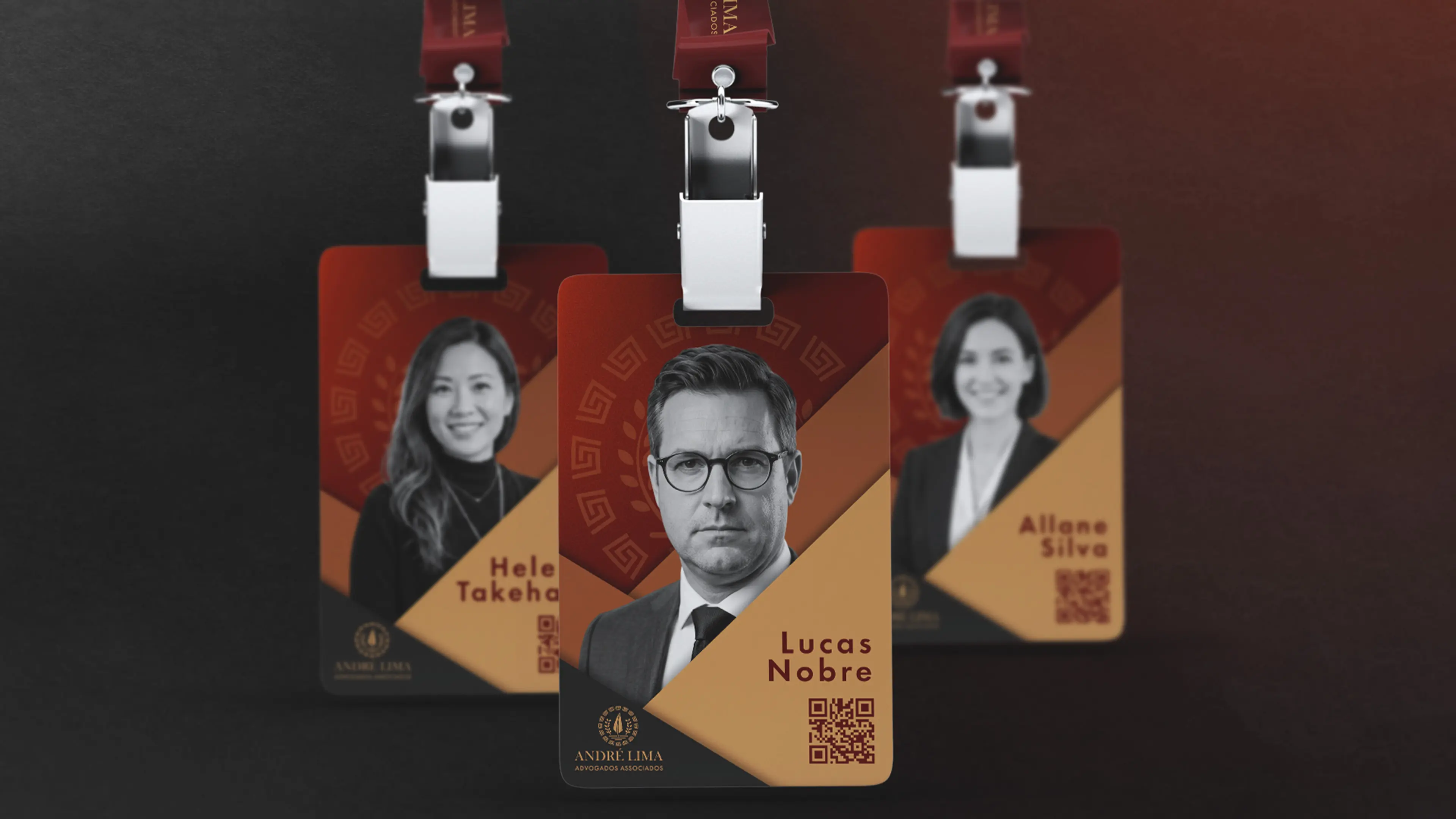 Crachás corporativos e identidade visual desenvolvidos pelo estúdio de marketing ANKHORIS.